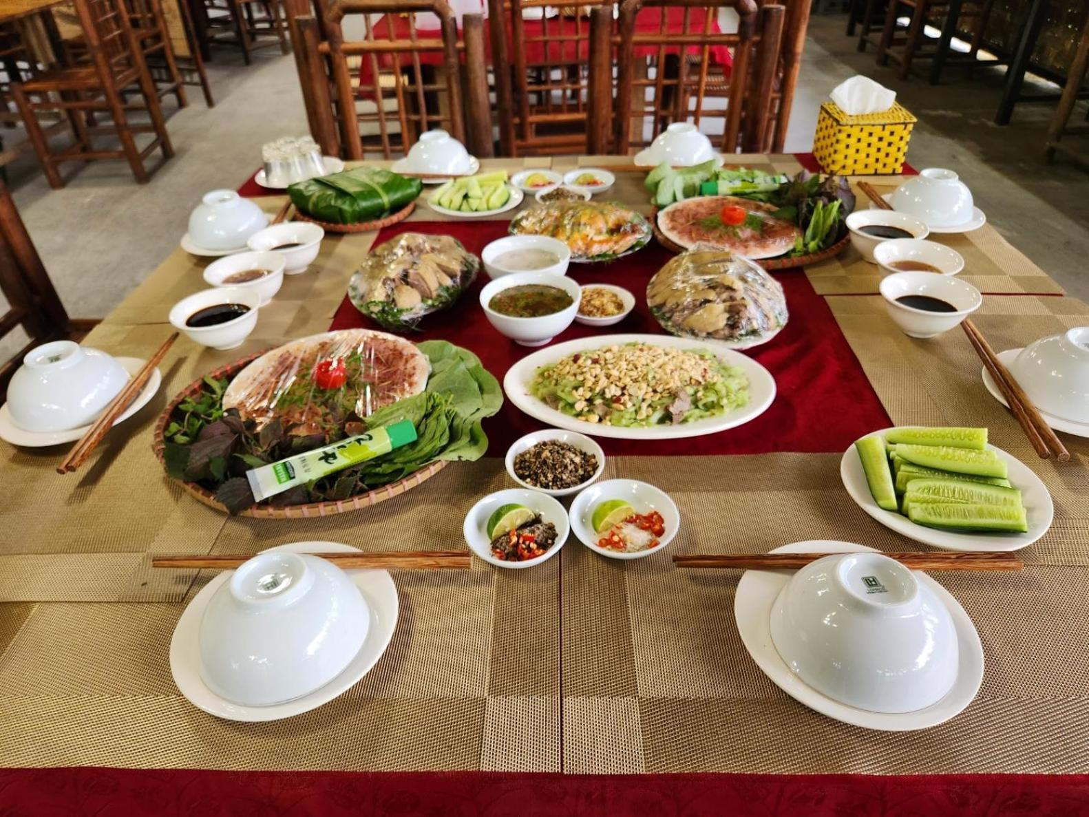 Dong Que Homestay-Tours-Motorbike, Car Rental, Hiking Ha Giang Luaran gambar