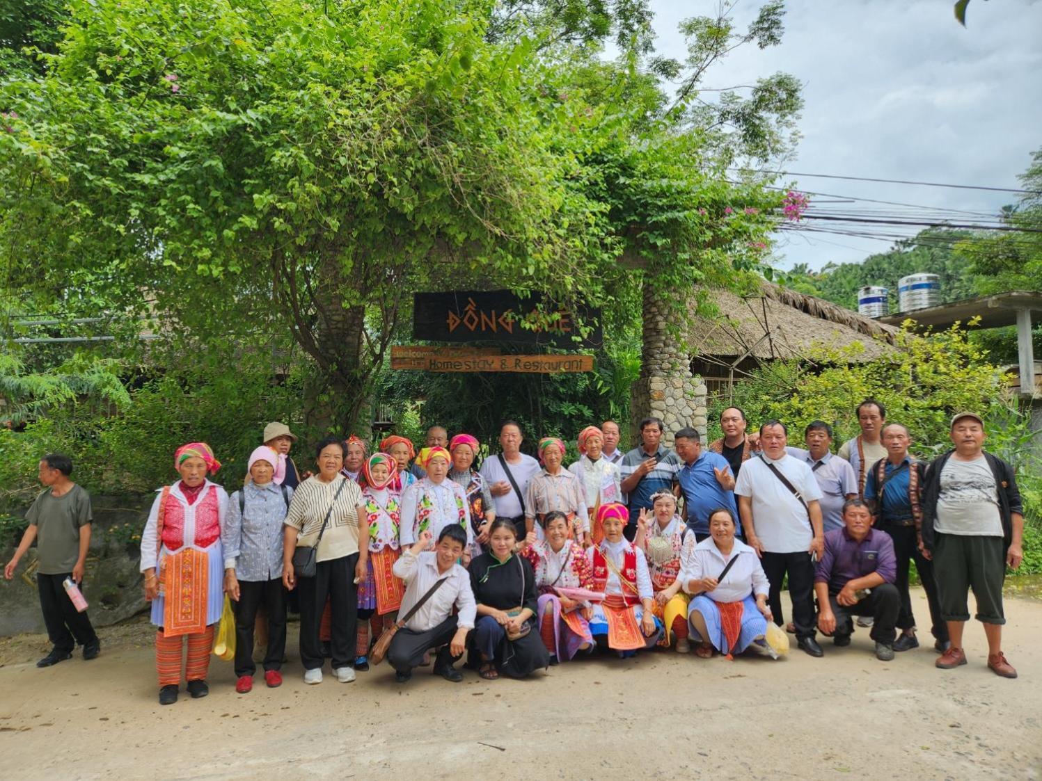 Dong Que Homestay-Tours-Motorbike, Car Rental, Hiking Ha Giang Luaran gambar